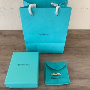 Authentic T& Co Aloha Charm